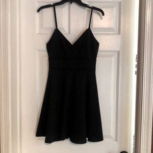 Adorable all season black FRANCESCA’S dress!!